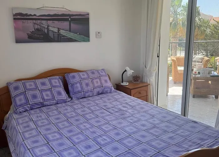 아파트 Golden Hour At King Danaos